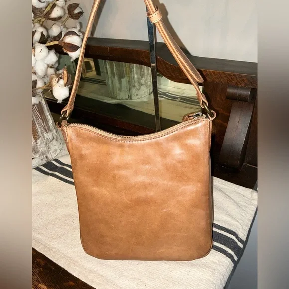 NWOT Frye Leather Melissa Sling Crossbody Beige Brown Retail $198 - Picture 9 of 12
